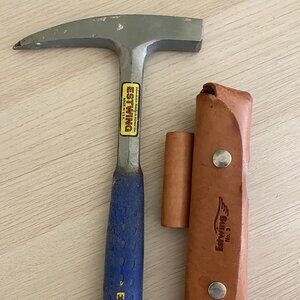 Estwing Geology Hammer + Leather Sheath